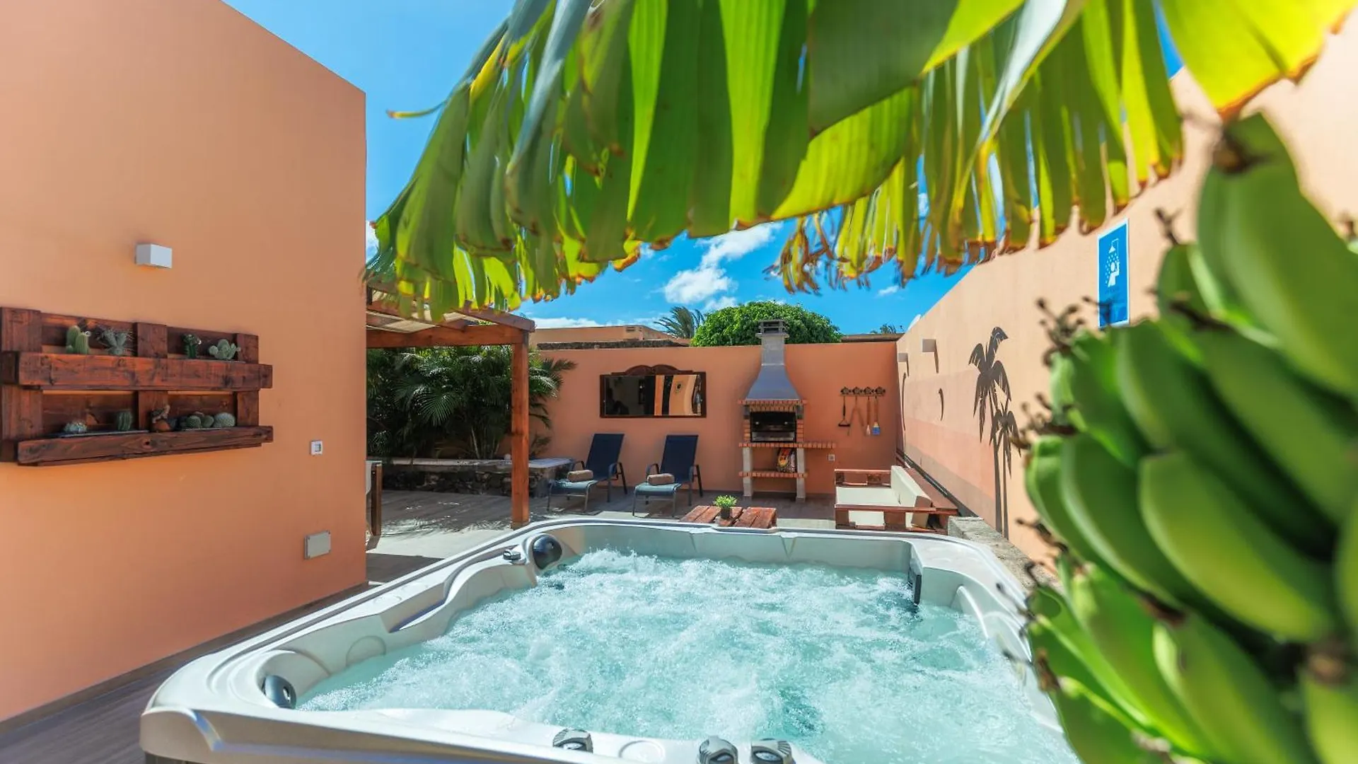 Villa Jacuzzi & Barbecue La Oliva